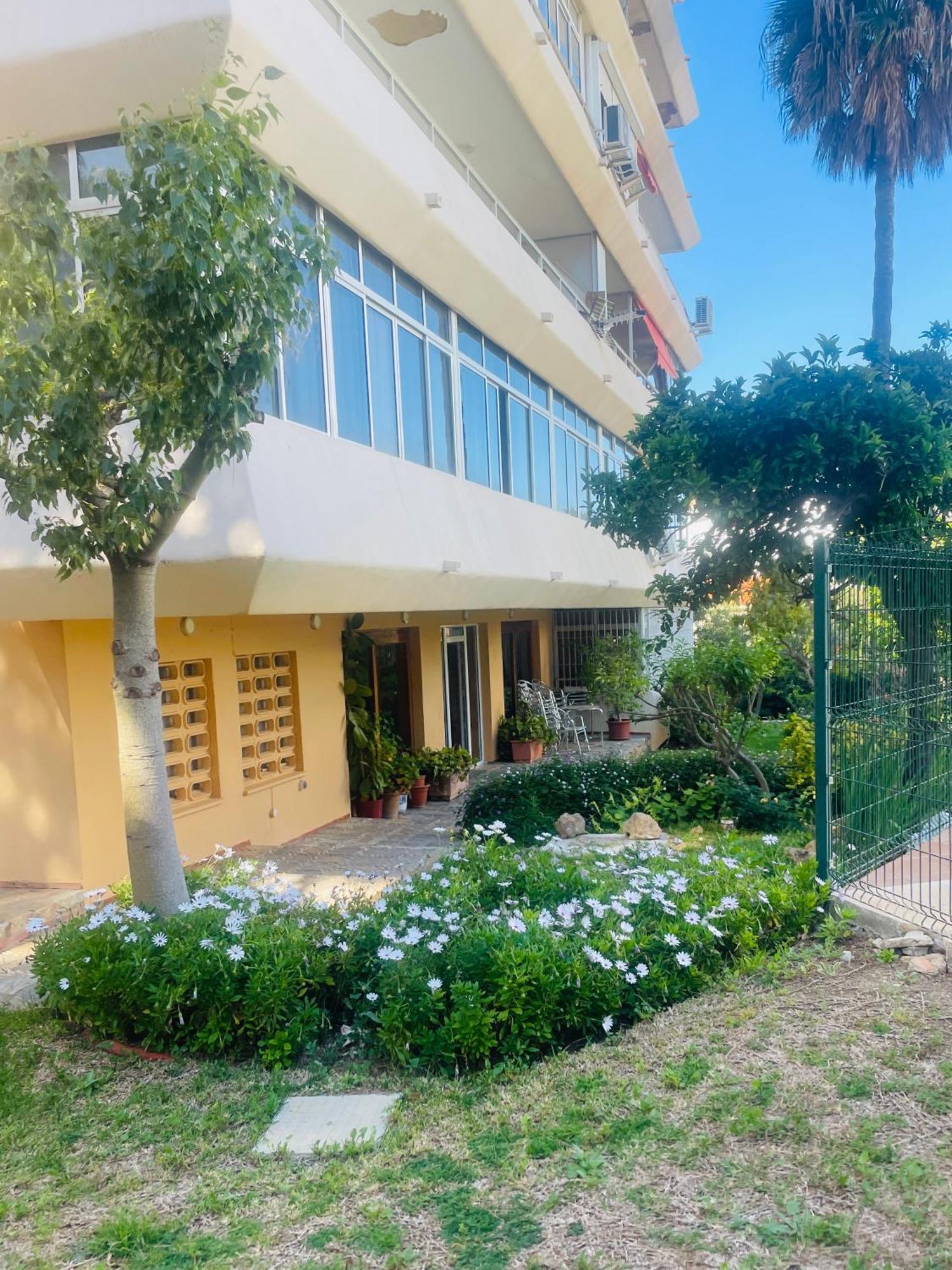 Estudio Nuevo Y Con Piscina Benalmádena Exteriér fotografie